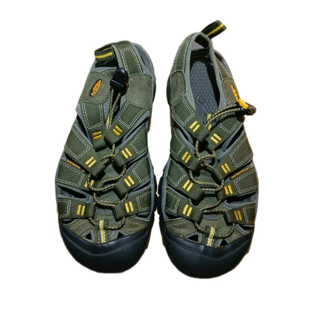 Keen Newport H2 Water Proof Sandal Army Green  Women's Sizes US 7.5 #1204